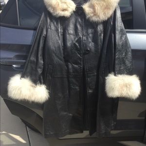 Leather jacket with fur collar